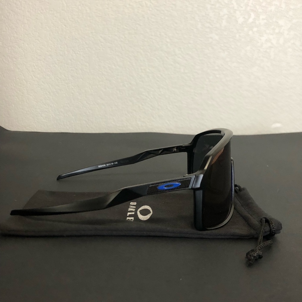 Oakley Sutro Blue Reflective Sunglasses OO9406 - Picture 6 of 8